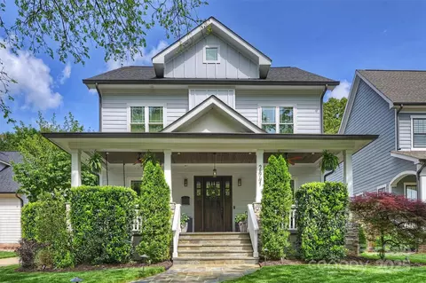2841 Attaberry Dr, Charlotte, NC 28205