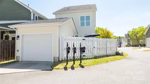 1424 South St, Cornelius, NC 28031 photo 34