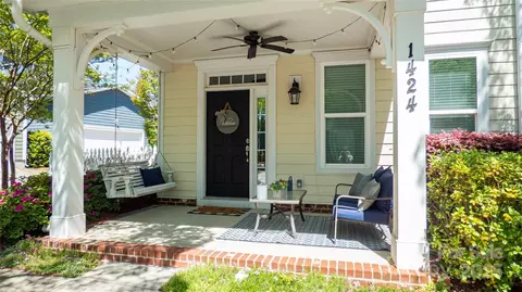 1424 South St, Cornelius, NC 28031 photo 3
