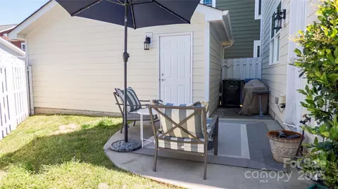 1424 South St, Cornelius, NC 28031 photo 32