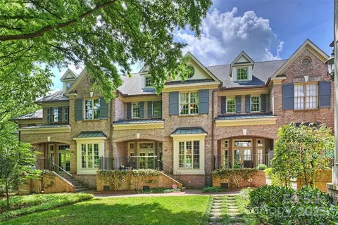 4020 Barclay Downs Dr, Charlotte, NC 28209