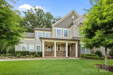 11304 Preservation Ln, Charlotte, NC 28278