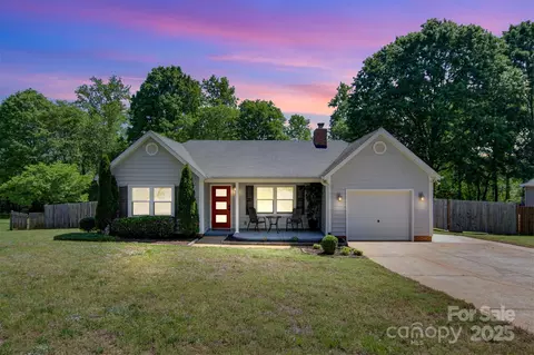 308 Southland Rd, Huntersville, NC 28078