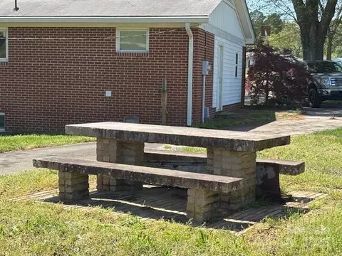 8588 Smith Rd, Kannapolis, NC 28081 photo 5