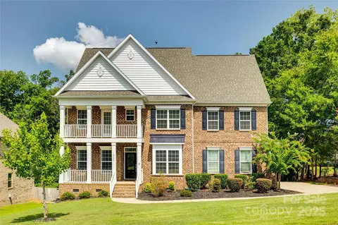 4704 Amberside Dr, Rock Hill, SC 29732