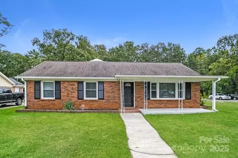 1204 Glenarden Dr, Rock Hill, SC 29730