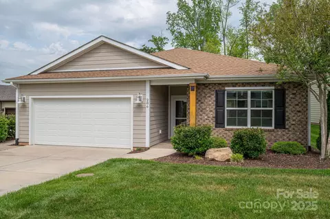 286 Hemlock Bluff Ct, Denver, NC 28037 photo 1