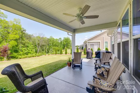 Exterior - 3029 Trace Meadow Ct, York, SC 29745 photo 4 of 9