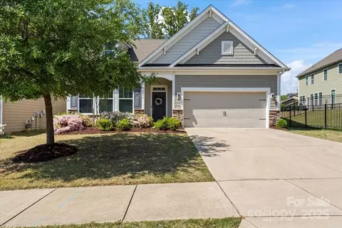Exterior - 1356 Rainier Dr, Fort Mill, SC 29708 photo 1 of 4