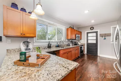 955 E 13th St, Kannapolis, NC 28083 photo 7