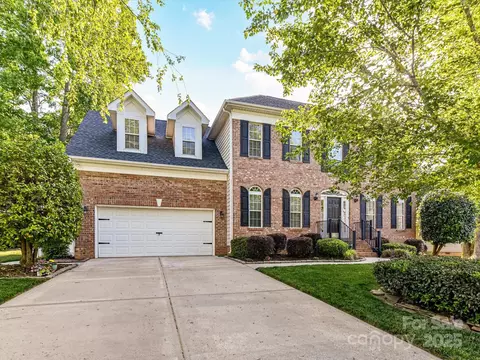 6005 Abergele Ln, Matthews, NC 28104