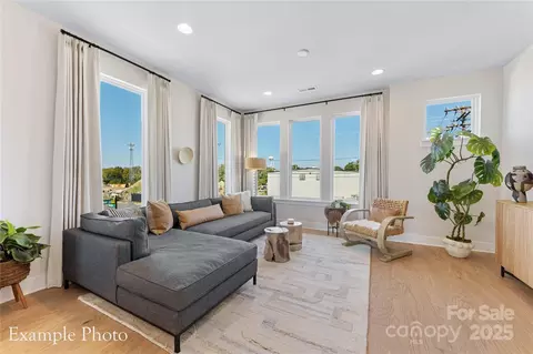 554 Rountree 12 Rd #12, Charlotte, NC 28217