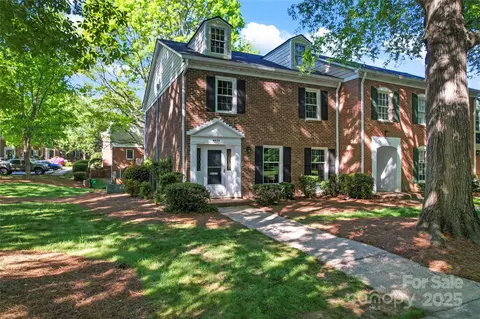 4434 Mullens Ford Rd, Charlotte, NC 28226