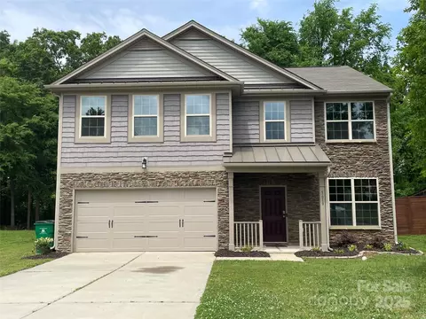 5619 Fenway Dr, Charlotte, NC 28273