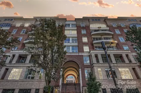 400 N Church 413 St #413, Charlotte, NC 28202