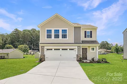 2112 Columbidae Ln, Gastonia, NC 28052