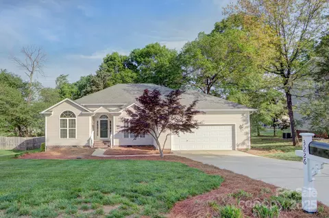3226 Chatfield Sw Ln SW, Concord, NC 28027