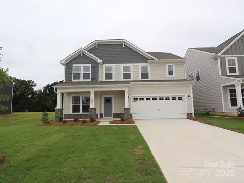 1227 Fremont Dr, Wingate, NC 28174