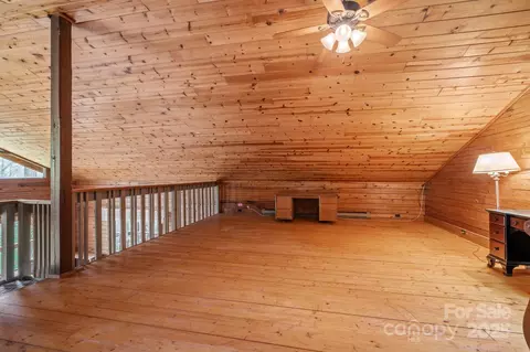689 Osborne Rd, Clyde, NC 28721 photo 27