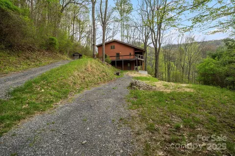 689 Osborne Rd, Clyde, NC 28721 photo 36