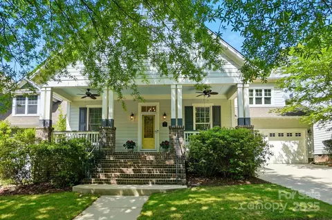 1038 Gardenia St, Fort Mill, SC 29708