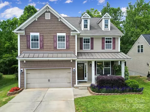 4016 Garden Oak Dr, Indian Trail, NC 28079