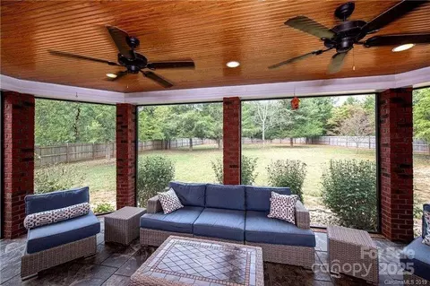 1909 Windmere Dr, Monroe, NC 28110 photo 9