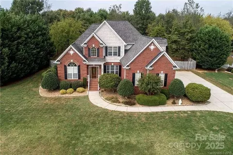 1909 Windmere Dr, Monroe, NC 28110