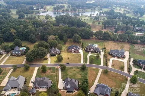 1909 Windmere Dr, Monroe, NC 28110 photo 3