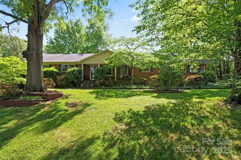 653 Ferndale Dr, Rock Hill, SC 29730