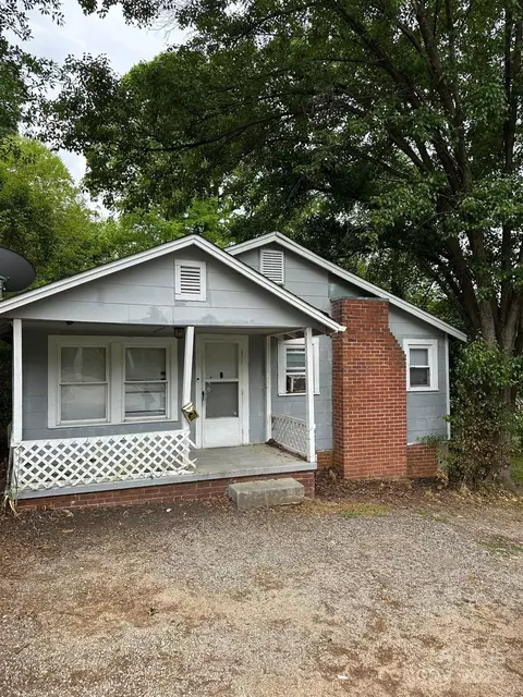 1047 Ridge Ave, Gastonia, NC 28052