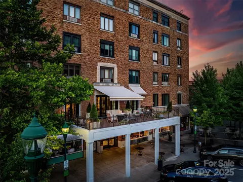 538 N Main Floor 2 St #FLOOR 2, Hendersonville, NC 28792