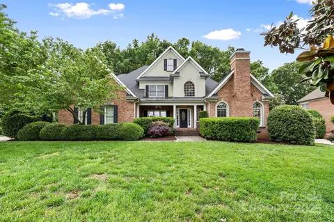 1200 Churchill Downs Dr, Waxhaw, NC 28173