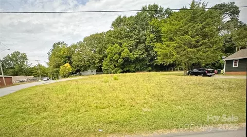 000 N May St, Gastonia, NC 28052