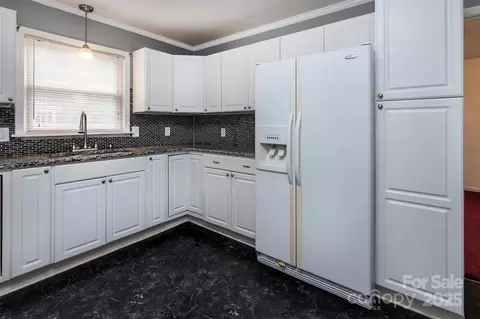 Kitchen - 3012 Morgan Mill Rd, Monroe, NC 28110 photo 1 of 2