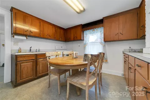 Kitchen - 128 Summit Ave, Brevard, NC 28712 photo 1 of 1