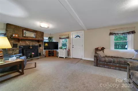 Living - 128 Summit Ave, Brevard, NC 28712 photo 3 of 5