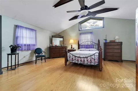 Bedroom - 128 Summit Ave, Brevard, NC 28712 photo 1 of 6
