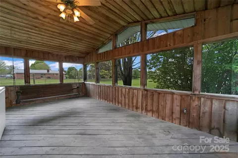 Exterior - 128 Summit Ave, Brevard, NC 28712 photo 8 of 10