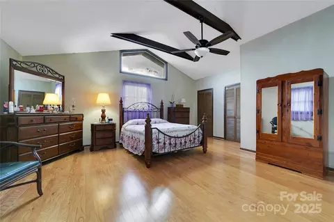 Bedroom - 128 Summit Ave, Brevard, NC 28712 photo 2 of 6