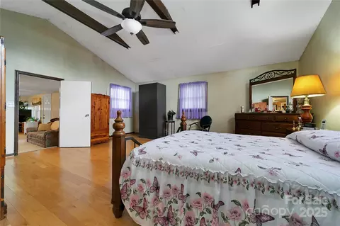 Bedroom - 128 Summit Ave, Brevard, NC 28712 photo 3 of 6