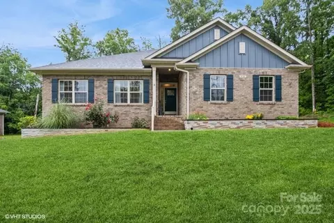 876 Hardin B24 St #B24, Lancaster, SC 29720