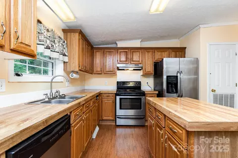 3442 Cedar Circle Rd, Lancaster, SC 29720 photo 6
