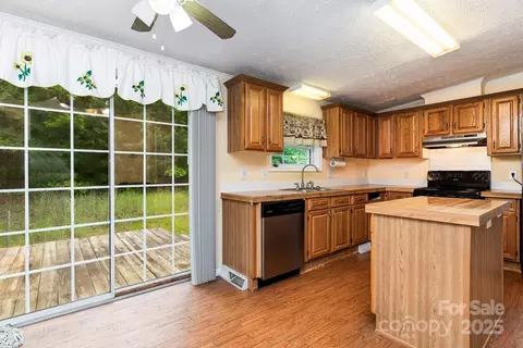 3442 Cedar Circle Rd, Lancaster, SC 29720 photo 5