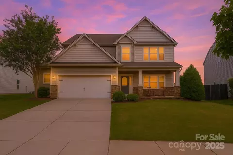 306 Fesperman Cir, Troutman, NC 28166