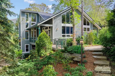17 Ruffed Grouse Ln, Waynesville, NC 28786