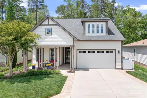 4902 Looking Glass Trl, Denver, NC 28037