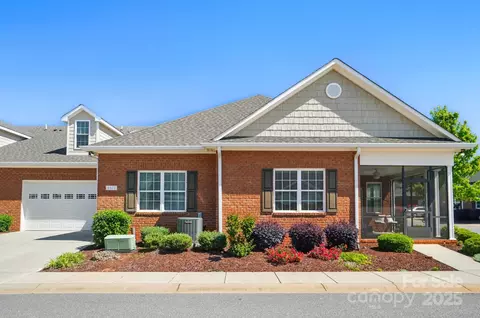8473 Bing Cherry Dr, Denver, NC 28037