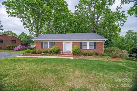 808 6th Sw Ave SW, Conover, NC 28613