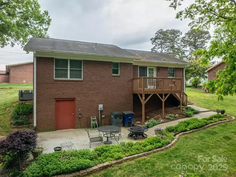 808 6th Sw Ave SW, Conover, NC 28613 photo 19